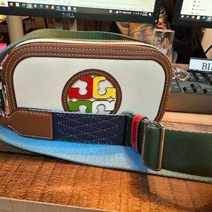 Tory Burch Miller camera bag